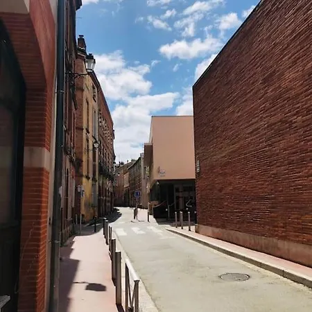 Logement De Charme Aux Carmes Toulouse Exterior foto