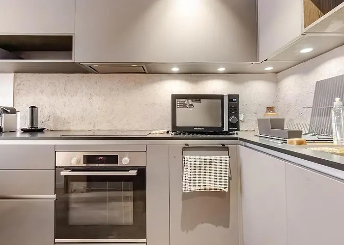Logement De Charme Aux Carmes